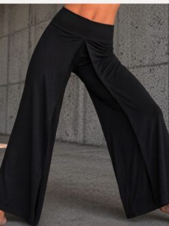 Yantra pants op model voorkant