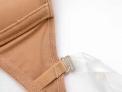 ballet- en dans bh in huidskleur achtersluiting detail (1)