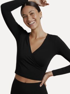 balletvestje in tactel met 7_8 mouwen pullover zwart close-up model