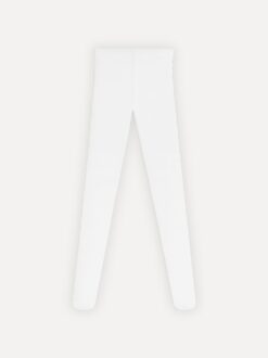 witte balletpanty met voet flatlay